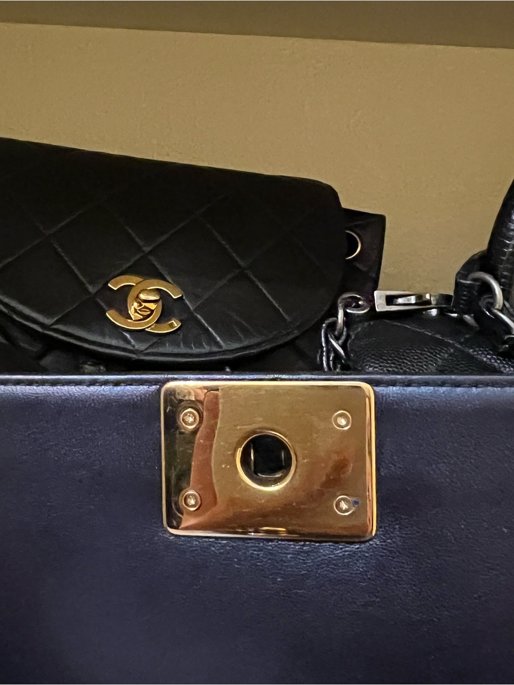 Chanel Small Boy Bag - Picture 5 of 16